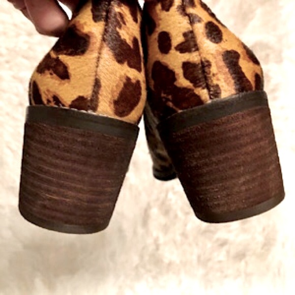 “NEW” Zodiac Maddie Half d'Orsay Leopard Bootie - Picture 6 of 7